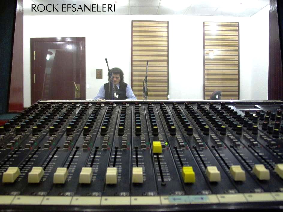 Rock Efsaneleri TRT Istanbul Radyoevi Stüdyosu